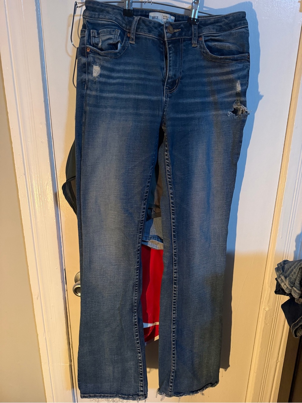 Women’s Distressed Blue Jeans